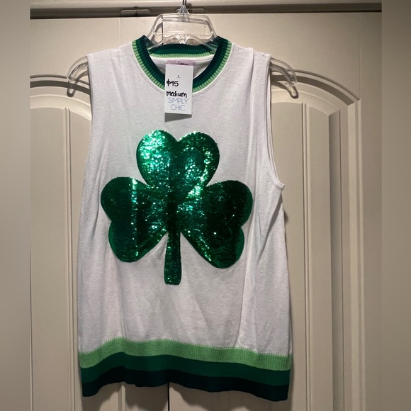 Sparkle City clover shirt - Picture 1 of 1